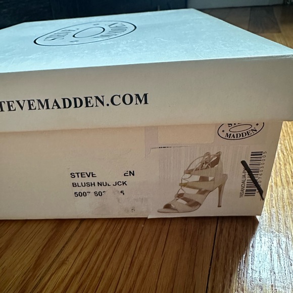 Steve Madden Sandalia Blush Nubuck Leather Lace-Up Heels - Picture 9 of 16